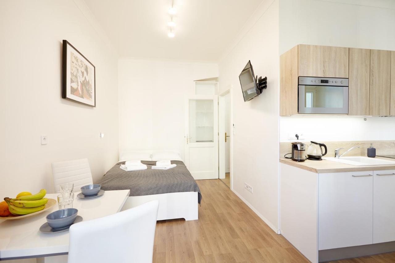 Friendly Apartments In Prague Luaran gambar