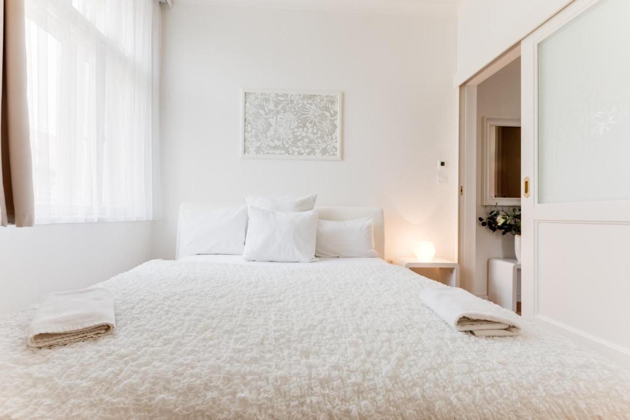Friendly Apartments In Prague Luaran gambar